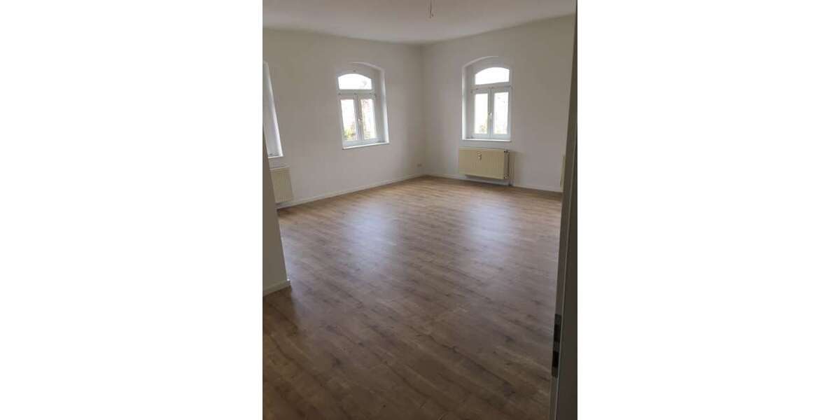 Etagenwohnung Blankenhain Rottdorf - 4 Zimmer, 161 m&sup2;, 620&euro; | Angebot:26095733