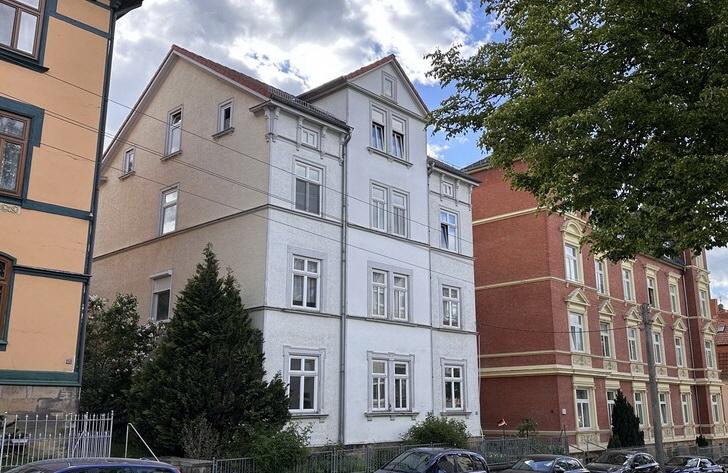 Oben wohnen. Zentral leben. Dachgeschosswohnung in Gotha. - Dachgeschoßwohnung Gotha | Angebot:26730904