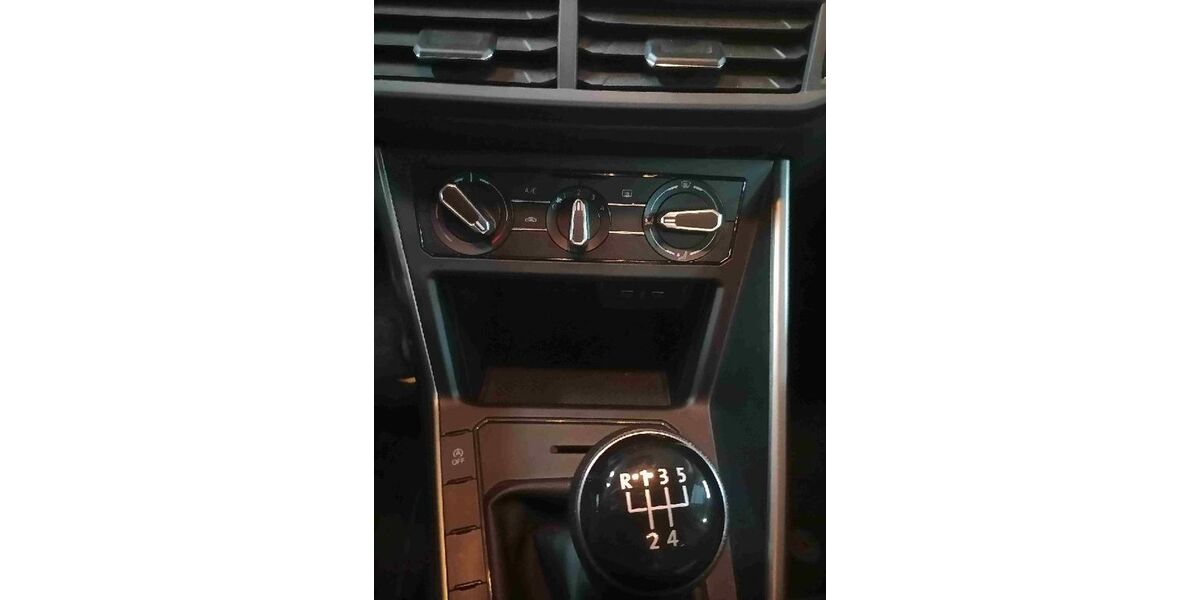 VW Polo 67.864 km 13.900 &euro; Dachwig 99100