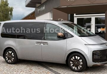 Hyundai STARIA 5.500 km 52.990 &euro; Sömmerda 99610