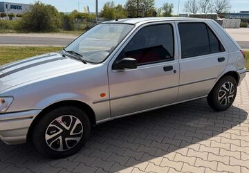 Ford Fiesta 98.685 km 2.000 &euro; Erfurt 99089