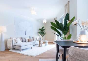 Wohnung Gotha - 3 Zimmer, 78 m&sup2;, 1.085&euro; | Angebot:24873823