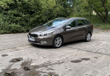 Kia ceed Sportswagon 143.830 km 7.800 &euro; Erfurt 99089