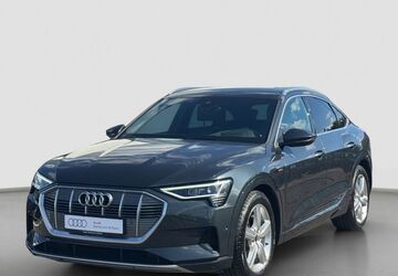 Audi e-tron 29.900 km 37.870 &euro; Erfurt 99099