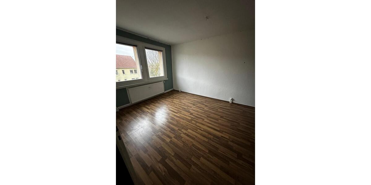 Etagenwohnung Drei Gleichen - 2 Zimmer, 47 m&sup2;, 270&euro; | Angebot:25231642