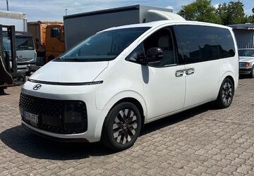 Hyundai STARIA 156.000 km 32.130 &euro; Schwabhausen 99869