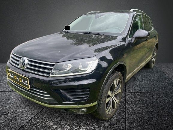VW Touareg 180.156 km 23.990 &euro; Erfurt 99089