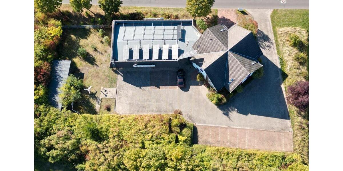 Erdgeschoßwohnung Ohrdruf - 3 Zimmer, 125 m&sup2;, 600&euro; | Angebot:26547482