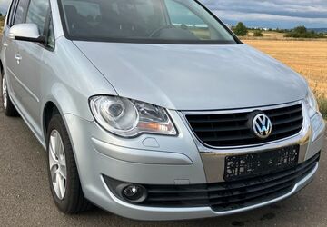 VW Touran 153.772 km 5.400 &euro; Erfurt 99098