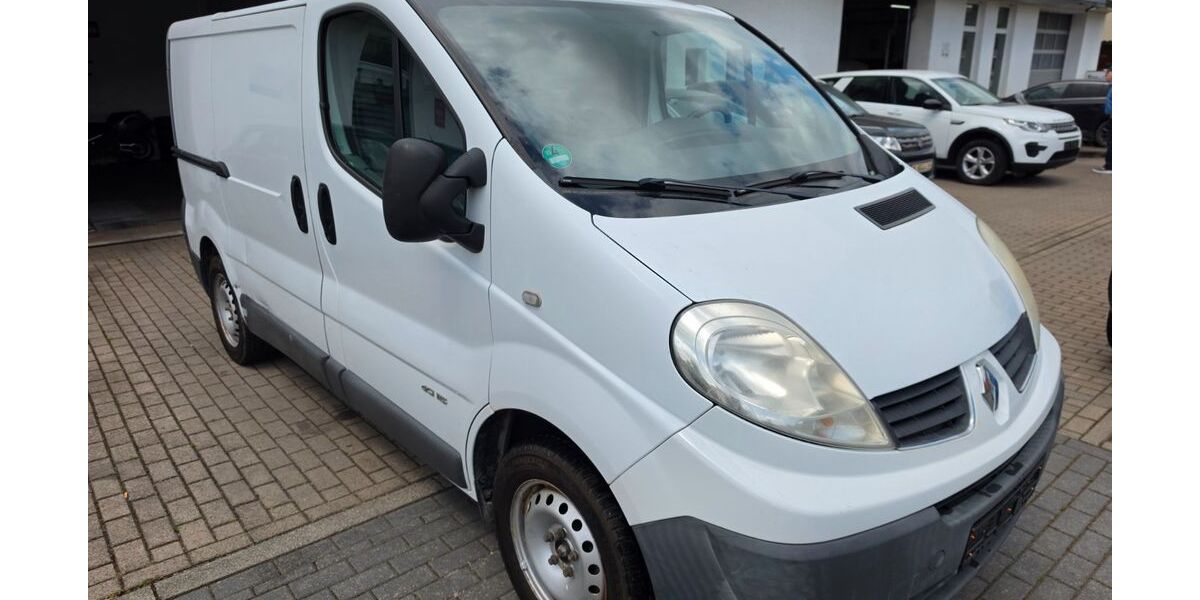 Renault Trafic 174.225 km 5.600 &euro; Ichtershausen 99334