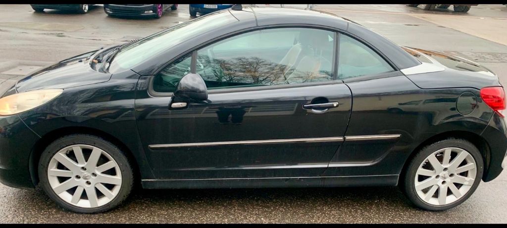 Peugeot 207 91.000 km 9.300 &euro; Erfurt 99085