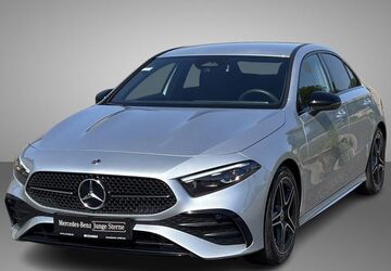 Mercedes-Benz A 180 3.990 km 32.390 &euro; Schwabhausen 99869