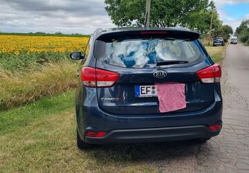 Kia Carens 74.000 km 8.100 &euro; Erfurt 99085