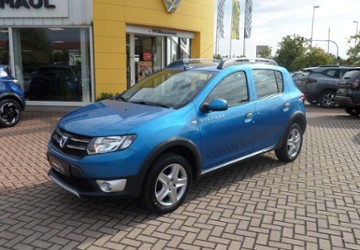 Dacia Sandero 43.548 km 7.558 &euro; Erfurt 99095