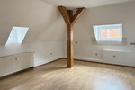 Wohnen über dem Buttermarkt - Dachgeschoßwohnung Gotha | Angebot:27025378