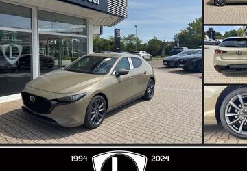 Mazda 3 1.300 km 27.900 &euro; Weimar 99425