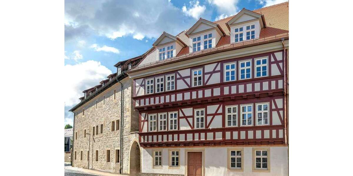 Etagenwohnung Erfurt - 2 Zimmer, 81 m&sup2;, 1.240&euro; | Angebot:26402425