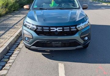 Dacia Sandero 1.680 km 16.200 &euro; Erfurt 99086