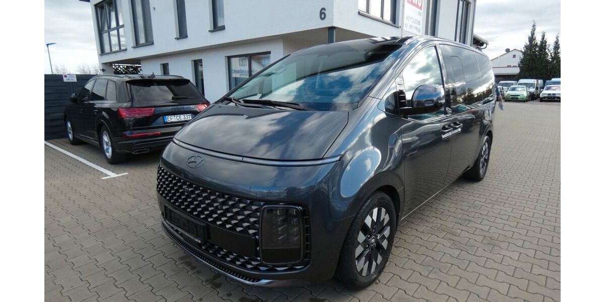 Hyundai STARIA 79.000 km 33.490 &euro; Erfurt 99087