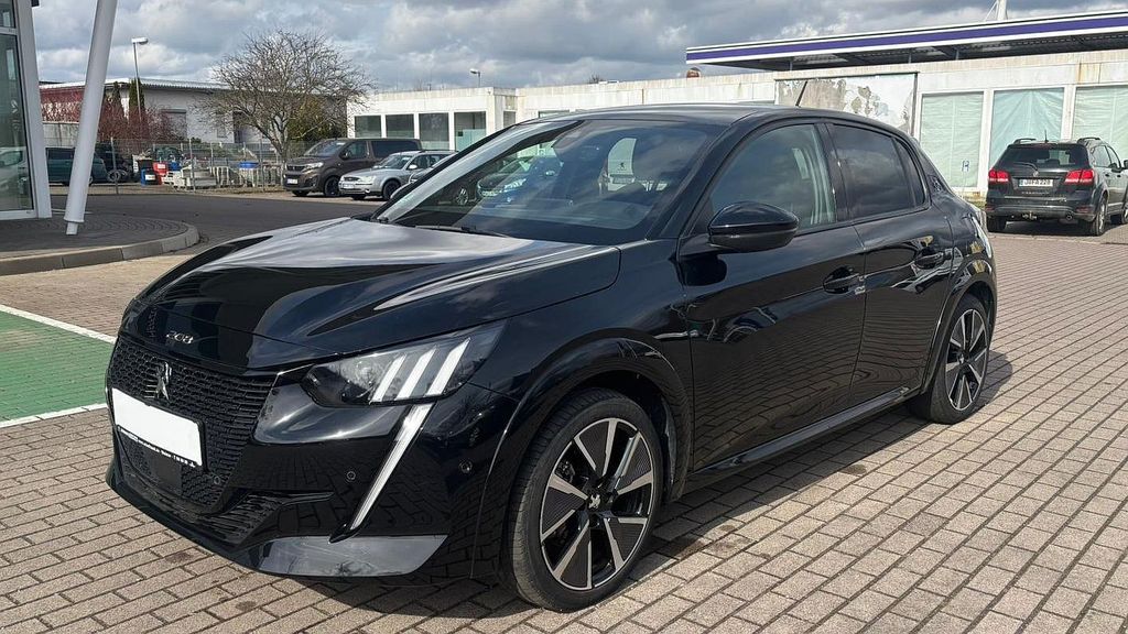 Peugeot 208 40.500 km 17.600 &euro; Weimar 99425
