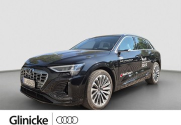 Audi Q8 e-tron 32.500 km 62.970 &euro; Erfurt 99099