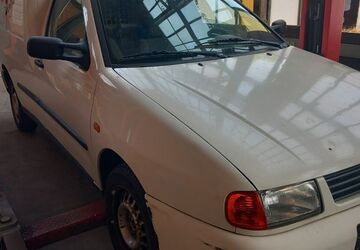 VW Caddy 176.000 km 1.400 &euro; Erfurt 99094
