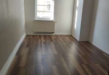 Wohnung Arnstadt - 4 Zimmer, 109 m&sup2;, 875&euro; | Angebot:27010195