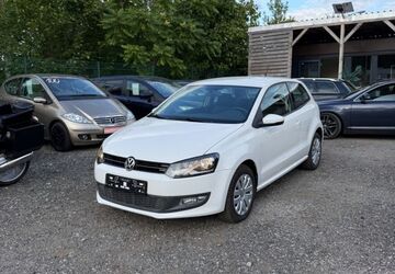 VW Polo 13.837 km 7.900 &euro; Erfurt 99085