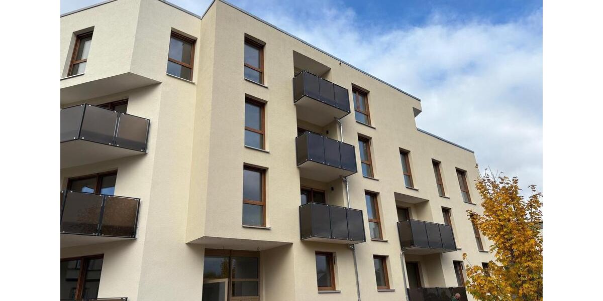 Etagenwohnung Gotha - 3 Zimmer, 93 m&sup2;, 1.295&euro; | Angebot:24700775