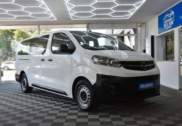 Opel Vivaro 125.000 km 18.980 &euro; Erfurt 99092