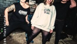 Split Dogs (UK) + Valy and the Vodkas