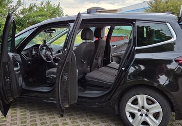 Opel Zafira Tourer 143.000 km 12.990 &euro; Gotha 99867